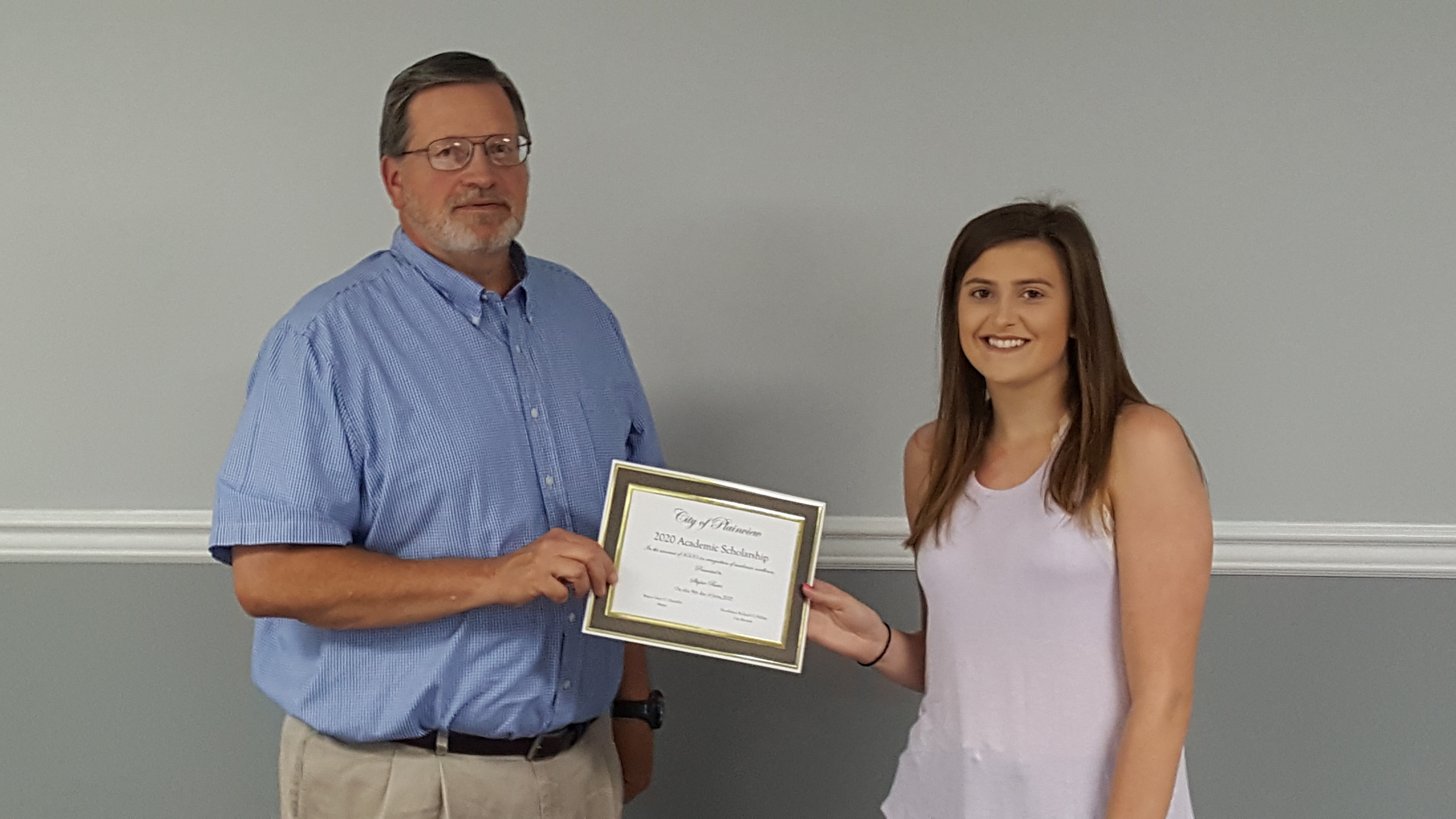 Skylar Bates receives 2020 Plainview Scholarship | Historic Union County