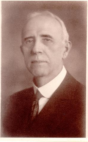 Dr. Claudius Meade Capps
