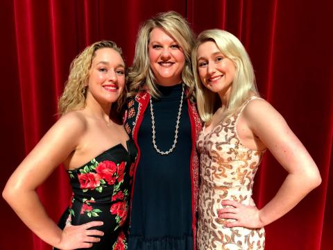 Contestant and Sisters Katlyn (left) and Kassidy Knight (right) with local director Julia Gibbs 