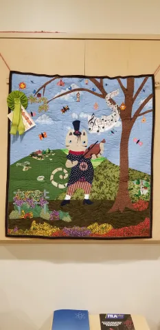 Jo Ann Clarke Dean and Barbara Hoff - Best Themed Quilt a Jo Ann Clarke Dean photograph